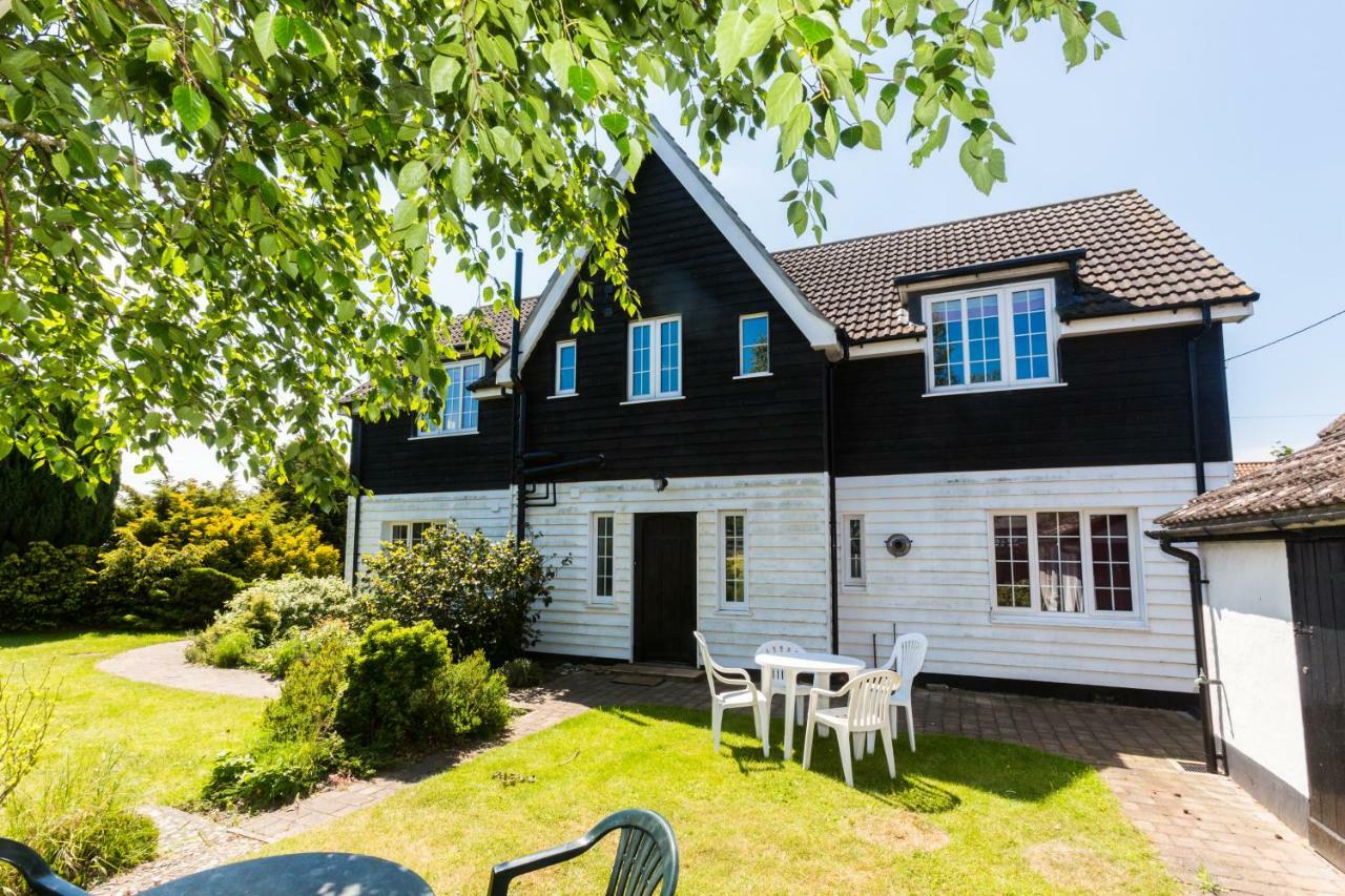 Lake Cottage - A Large Holiday Home In Thorpeness - Close To The Beach And The Meare - Aldeburgh Coastal Cottages エクステリア 写真