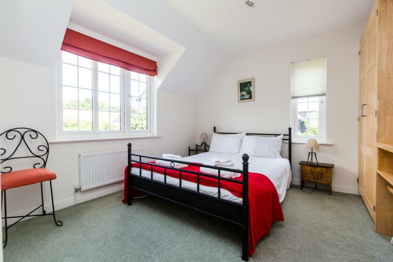 Lake Cottage - A Large Holiday Home In Thorpeness - Close To The Beach And The Meare - Aldeburgh Coastal Cottages エクステリア 写真