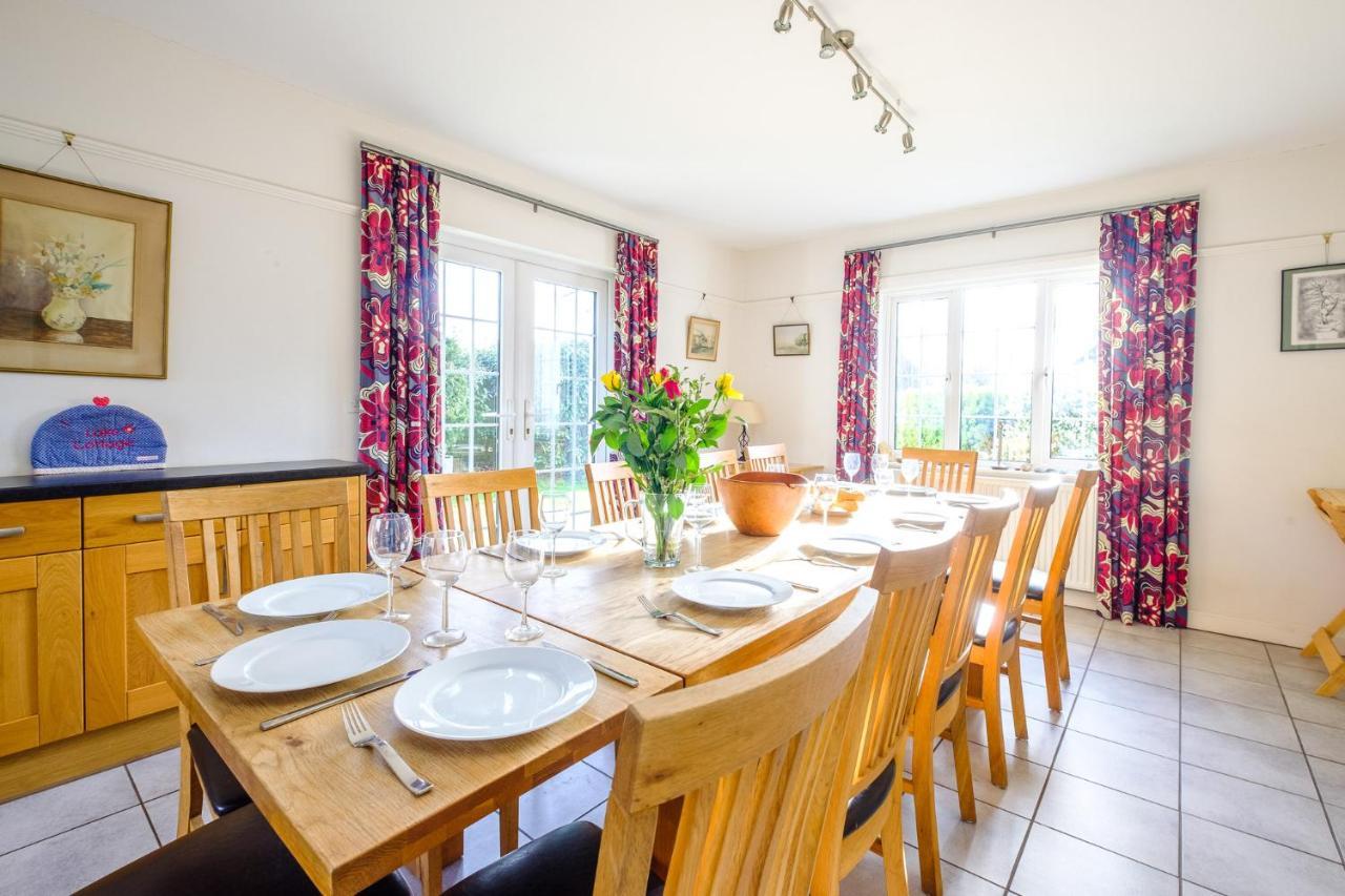 Lake Cottage - A Large Holiday Home In Thorpeness - Close To The Beach And The Meare - Aldeburgh Coastal Cottages エクステリア 写真