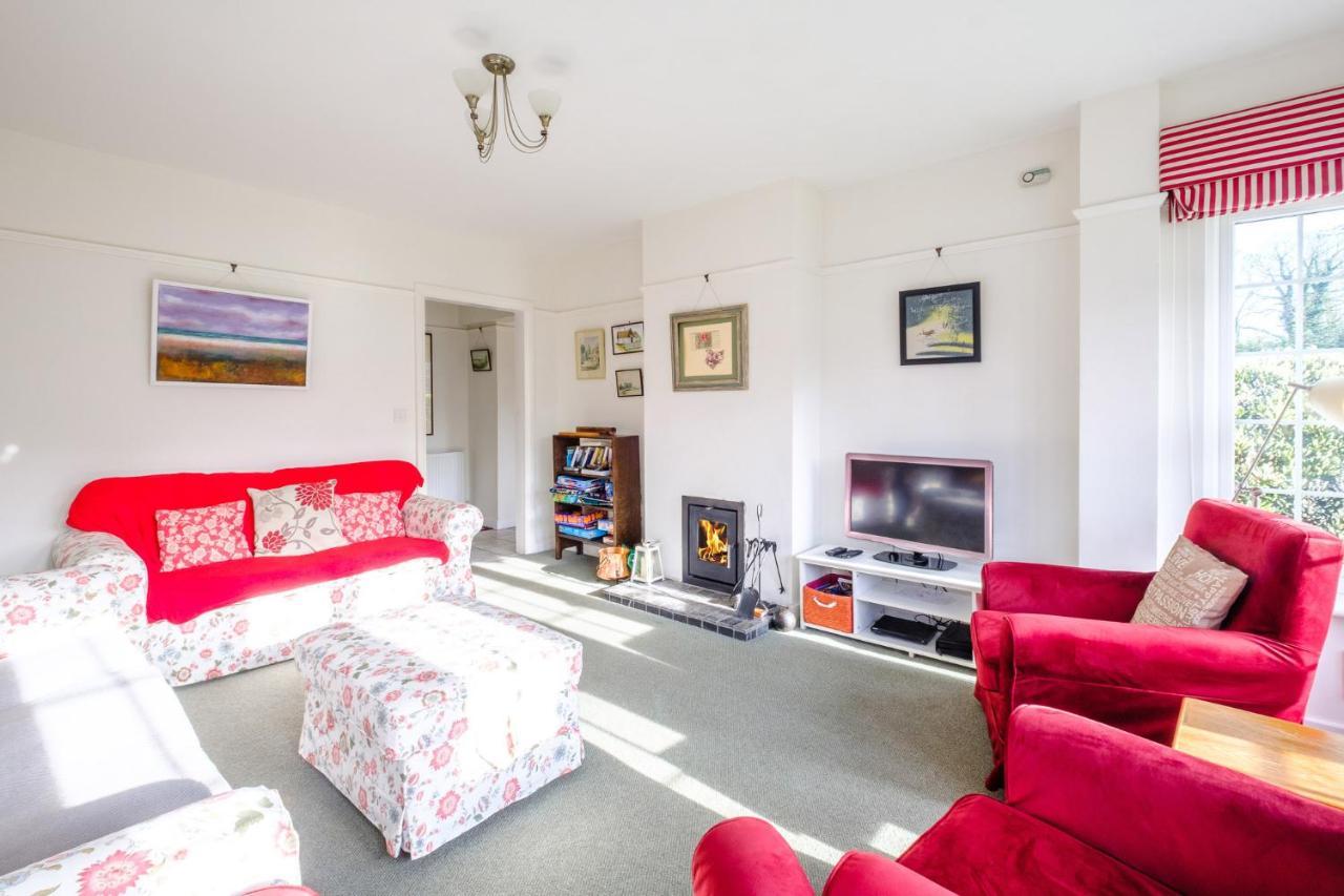 Lake Cottage - A Large Holiday Home In Thorpeness - Close To The Beach And The Meare - Aldeburgh Coastal Cottages エクステリア 写真