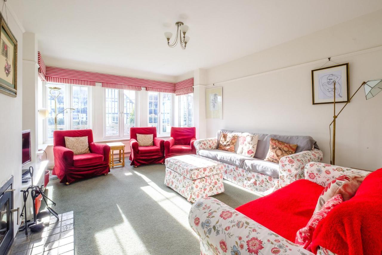 Lake Cottage - A Large Holiday Home In Thorpeness - Close To The Beach And The Meare - Aldeburgh Coastal Cottages エクステリア 写真